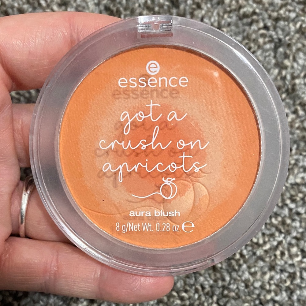 Essence Blush in Got A Crush On‎ Apricots